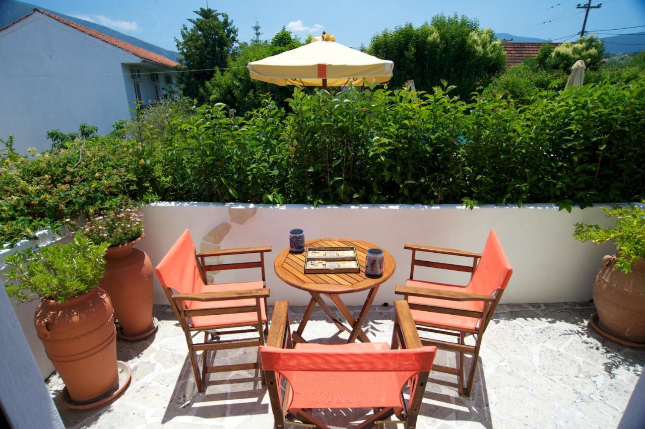 Kalypso Studios & Apartments Karavomylos Exteriör bild